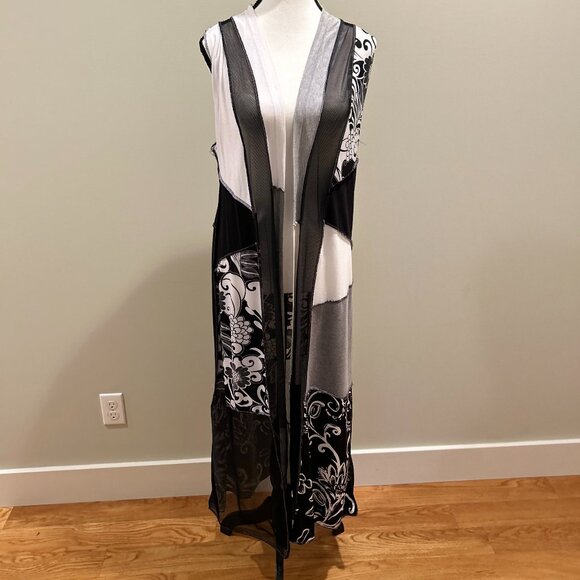 Styles Ever After Sleeveless Maxi Duster - Size S - Black/White/Grey - Picture 3 of 6